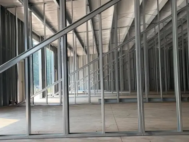Commercial building interior steel stud framing in Medford OR – RP Construction Management
