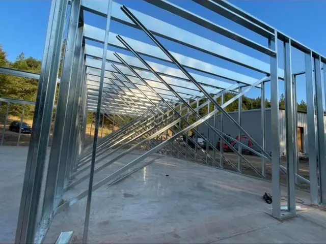 Steel truss and framing construction in Medford OR – RP Construction Management