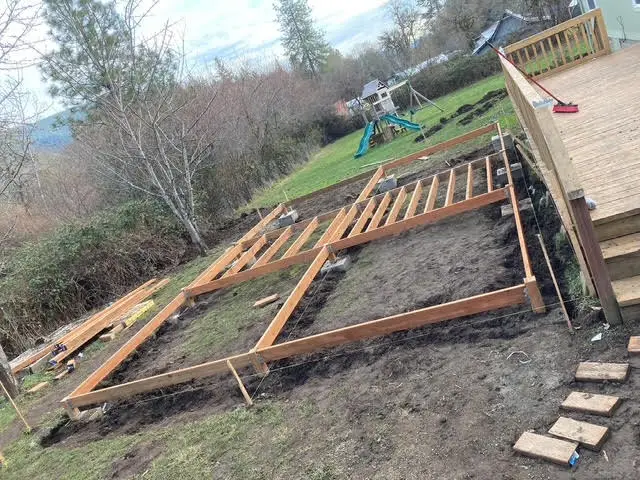 Deck framing and foundation construction near Jacksonville OR – RP Construction Management